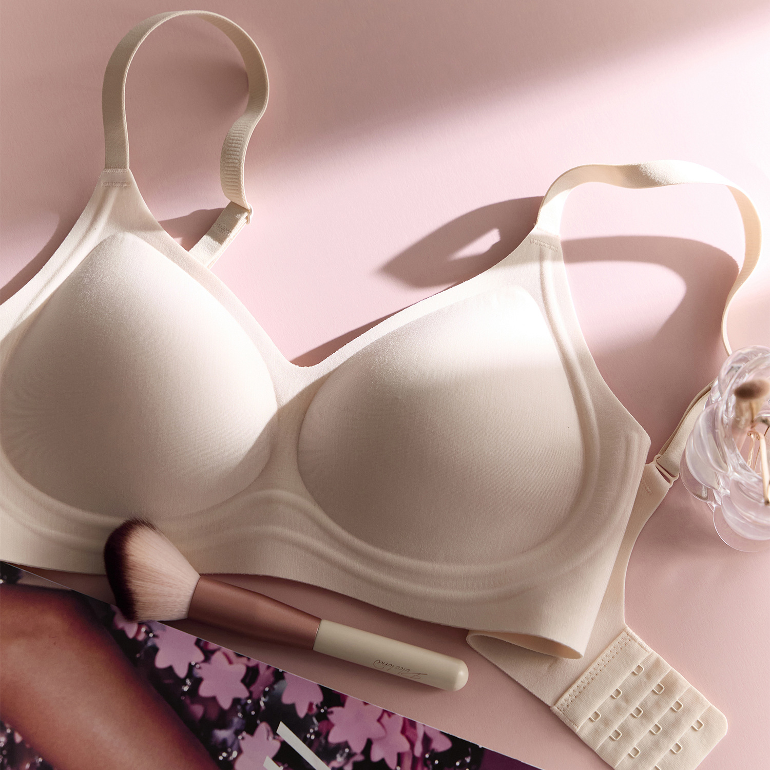 Women's Seamless Push Vest Bra