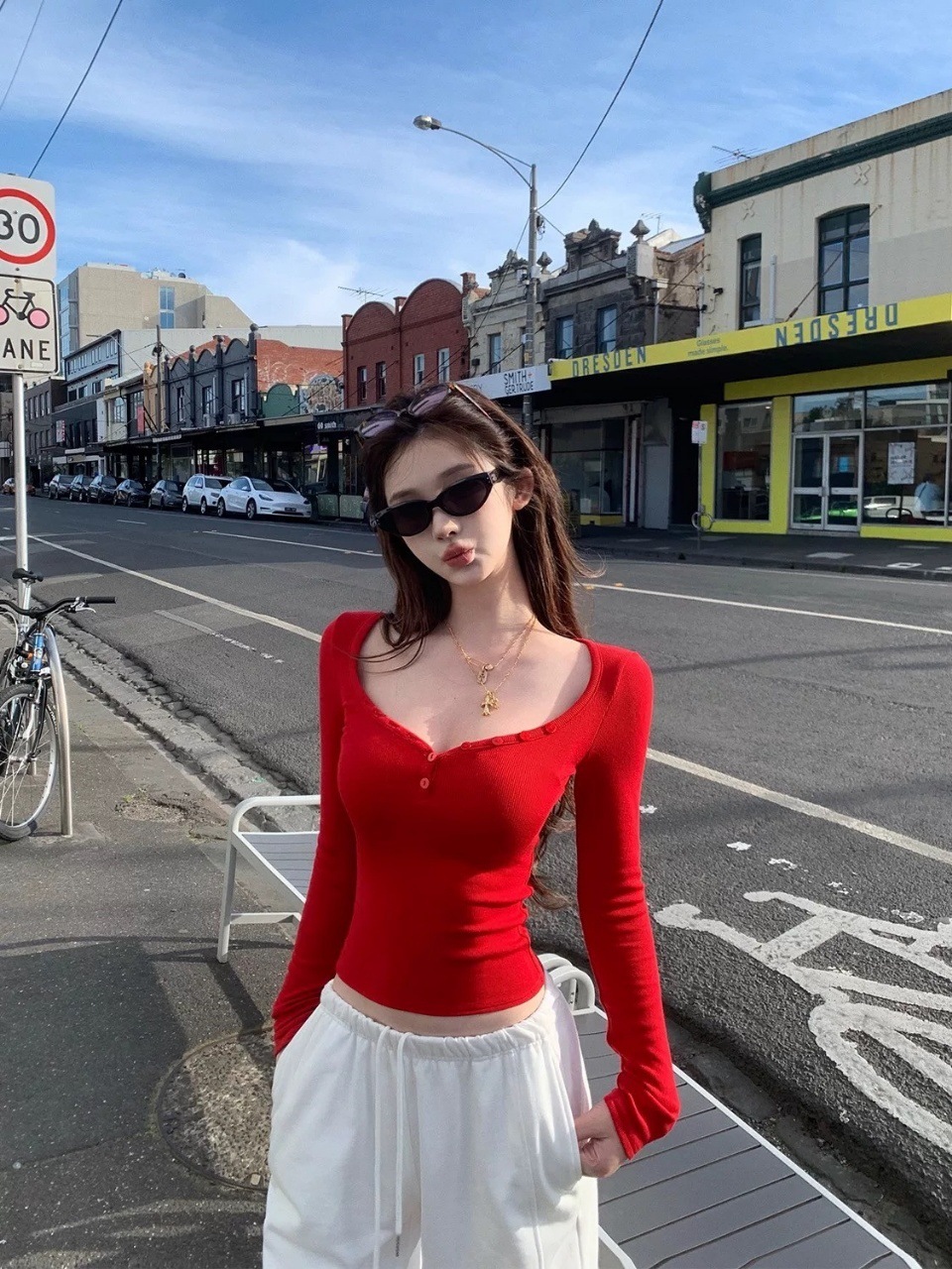 Women's Slim Fit Long Sleeve T-Shirt with Built-in Bra