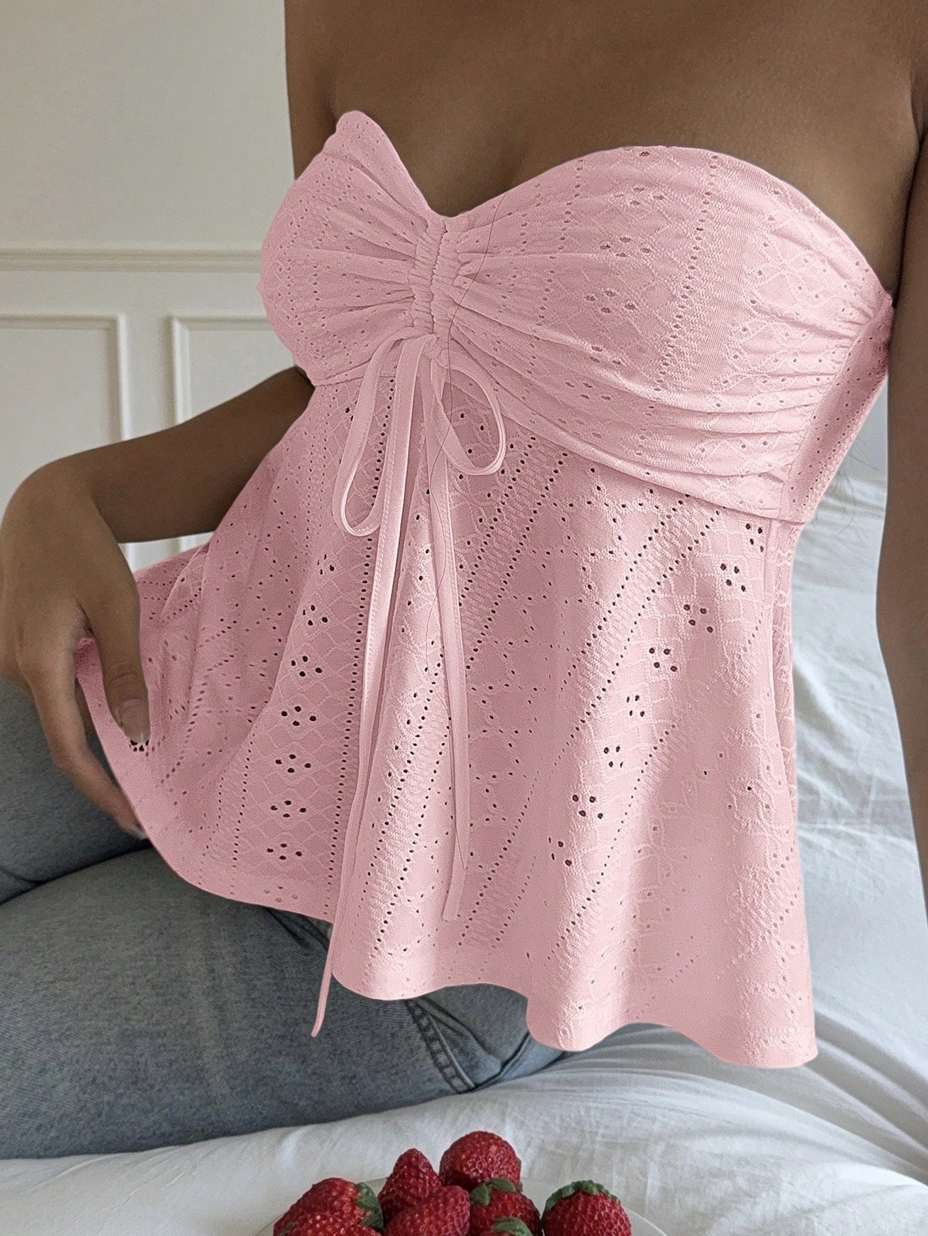 Lace Sweetheart Neck Cami Top