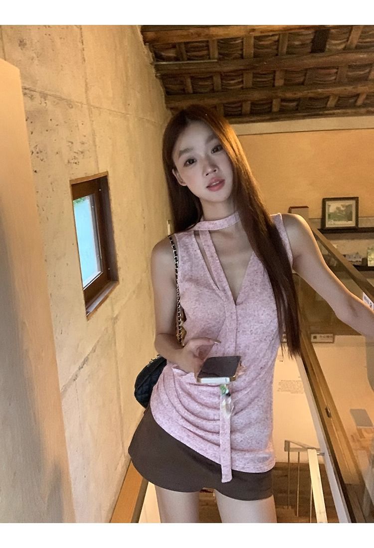 Pink Halter V-Neck Sleeveless Tank Top