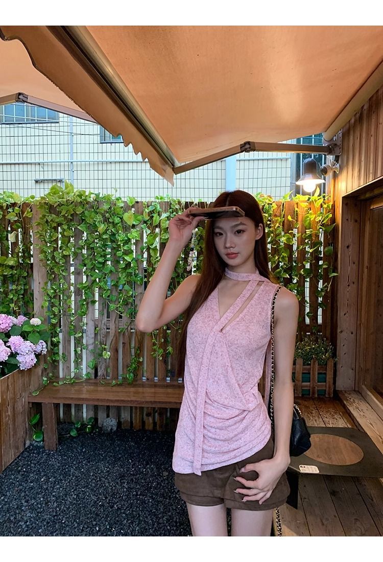 Pink Halter V-Neck Sleeveless Tank Top