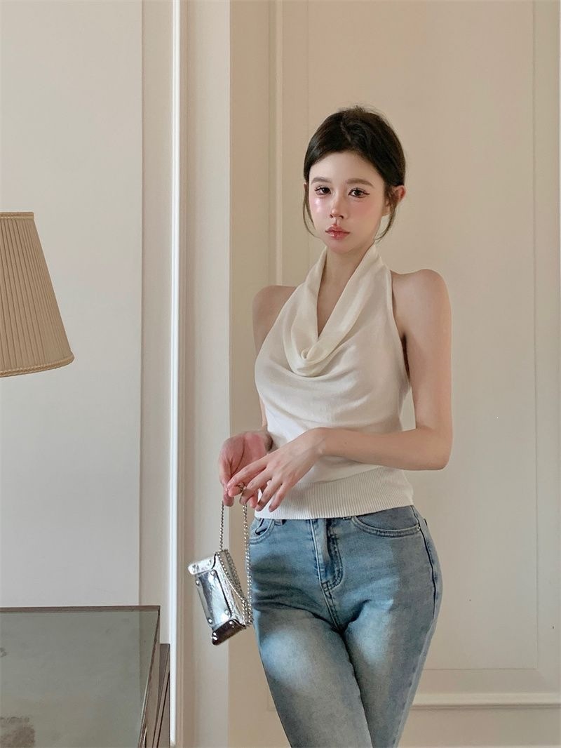 Women's Backless Halter Crop Top