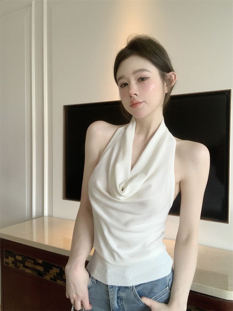 Women's Backless Halter Crop Top