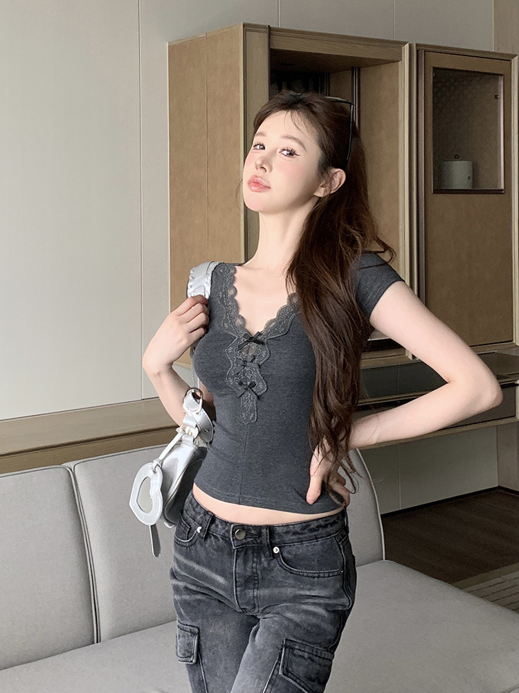 Dark Gray Lace V-neck Slim Tee