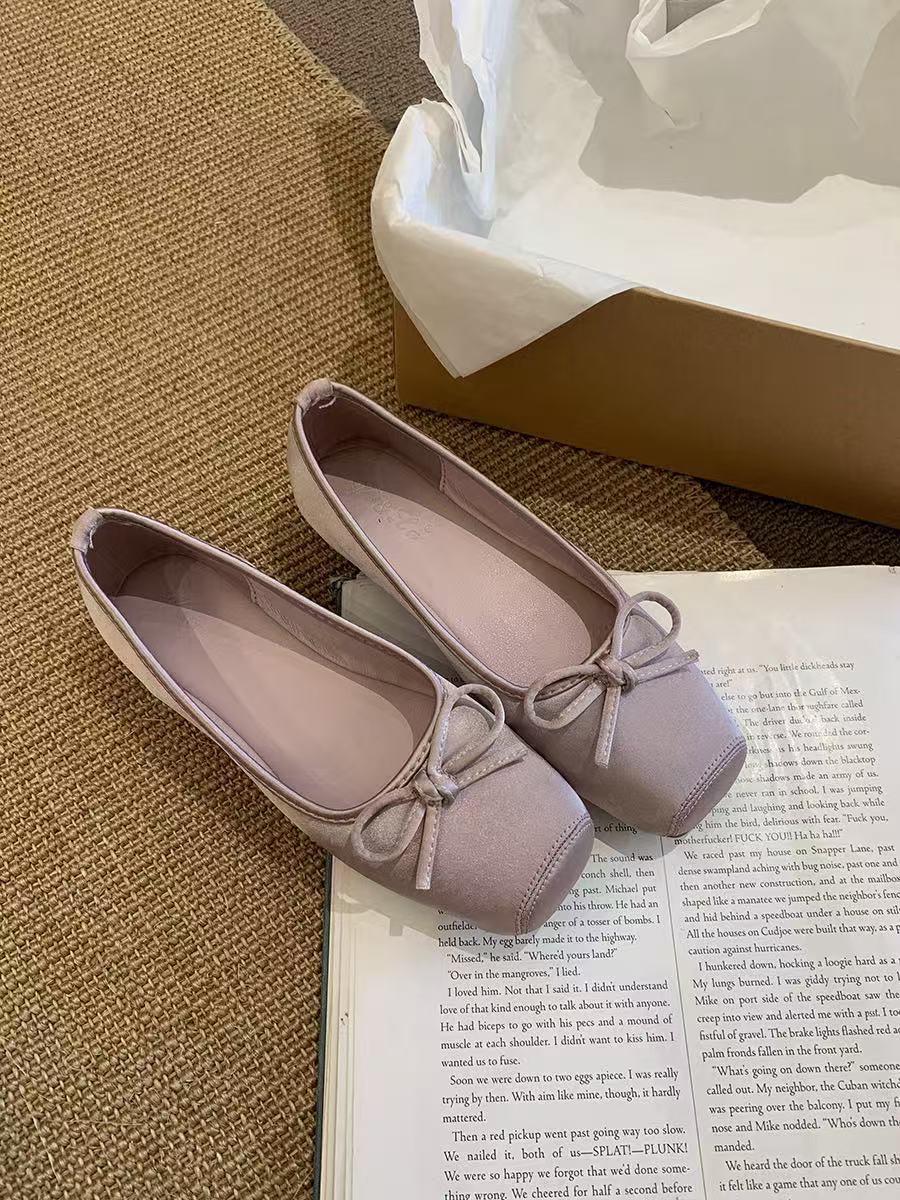 Velvet Bow Low Heel Lady Shoes