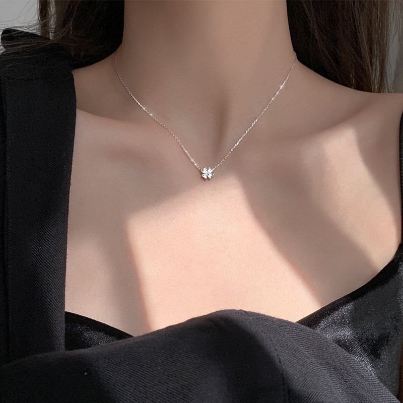 Four Leaf Clover Women's Necklace