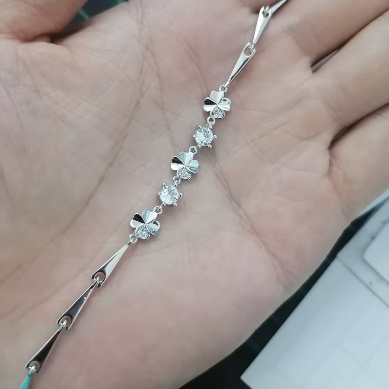 Four Leaf Clover Women's Necklace