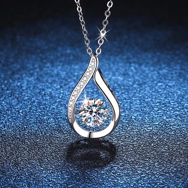 Waterdrop Moissanite Necklace
