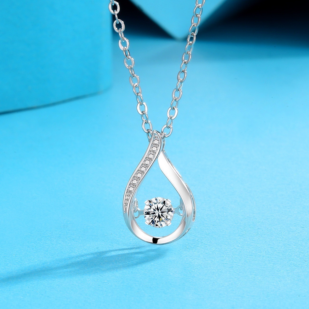 Waterdrop Moissanite Necklace