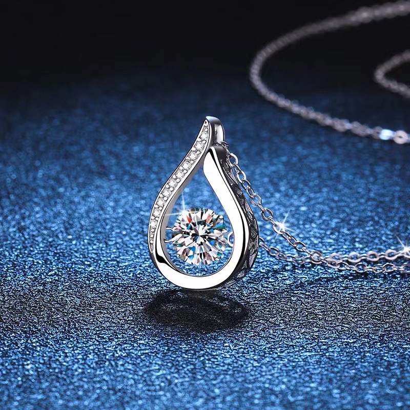 Waterdrop Moissanite Necklace