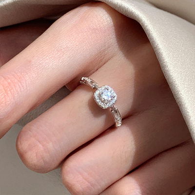 Women's Adjustable Silver Ring