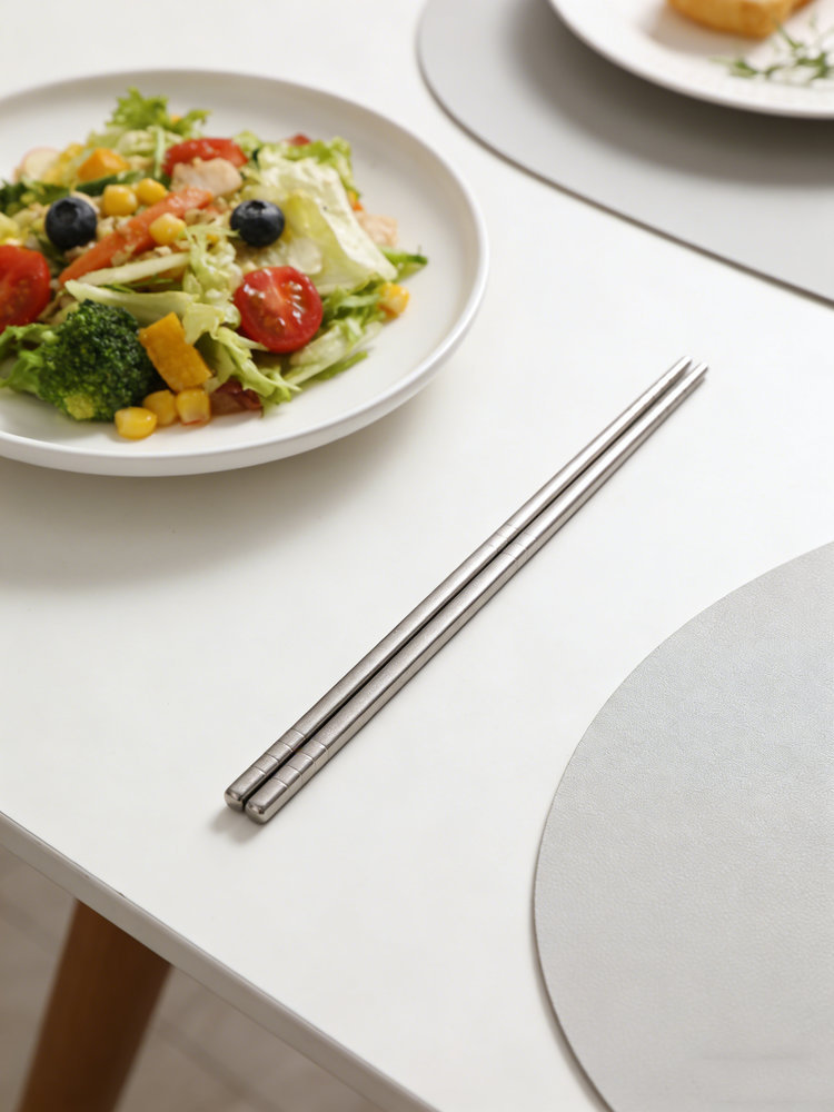 Pollada Titanium Chopsticks