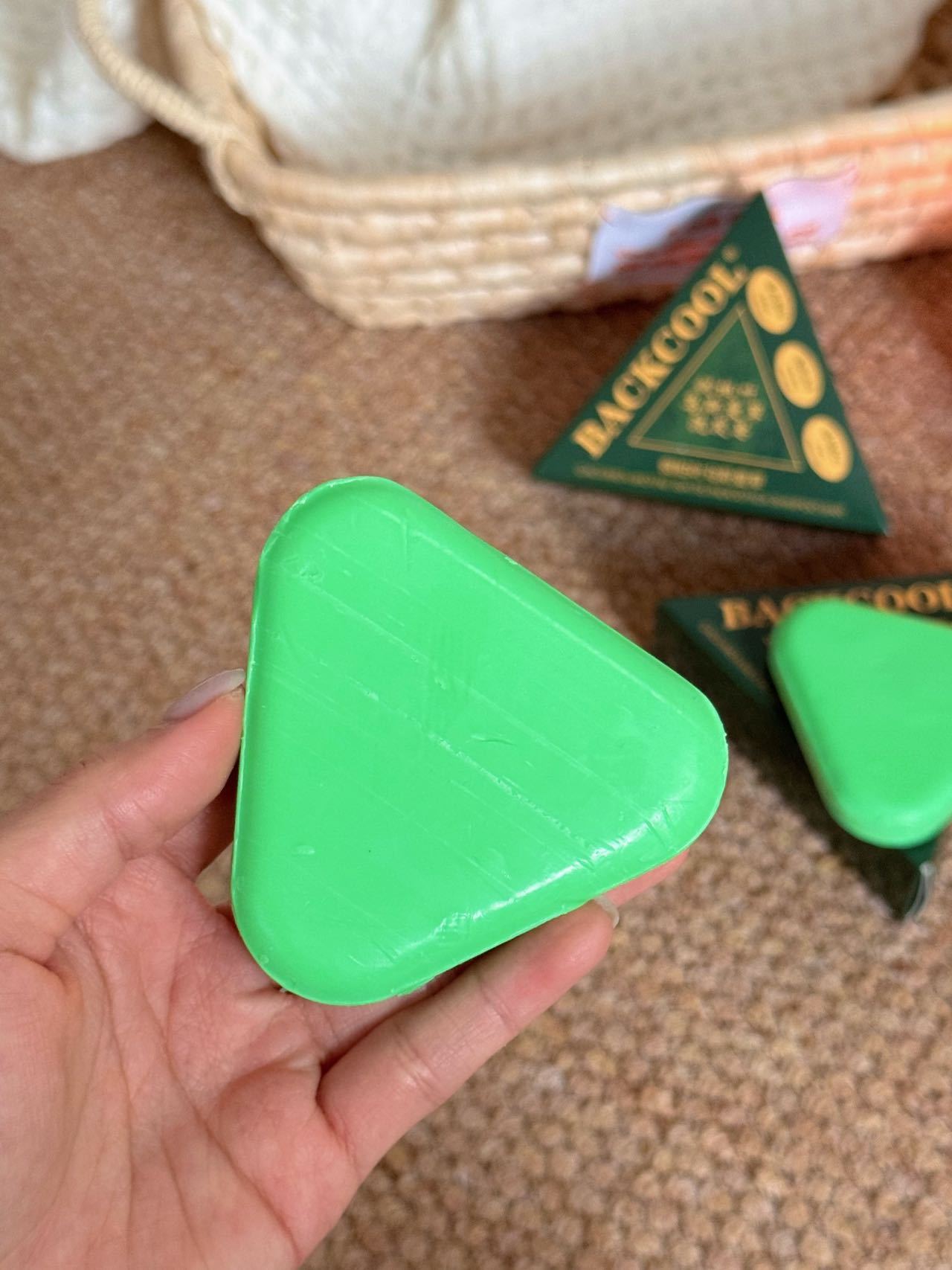 BACKCOOL Herbal Shampoo Bar